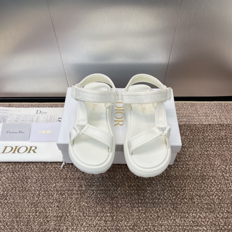 ch**an D*or sandals
